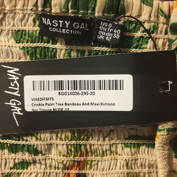 Nasty Gal crinkle palm tree Bandeau tube top nwt - Picture 3 of 4